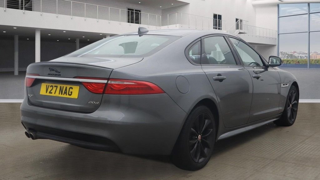 Used Jaguar XF 2016 for sale - 77315980: Photo 16