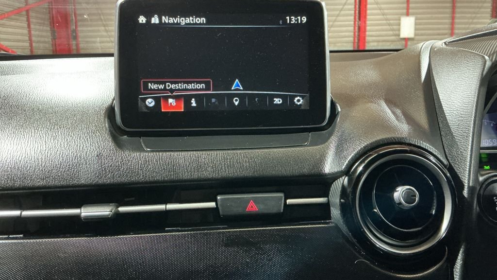 Used Mazda Mazda2 2015 for sale - 77477593: Photo 11