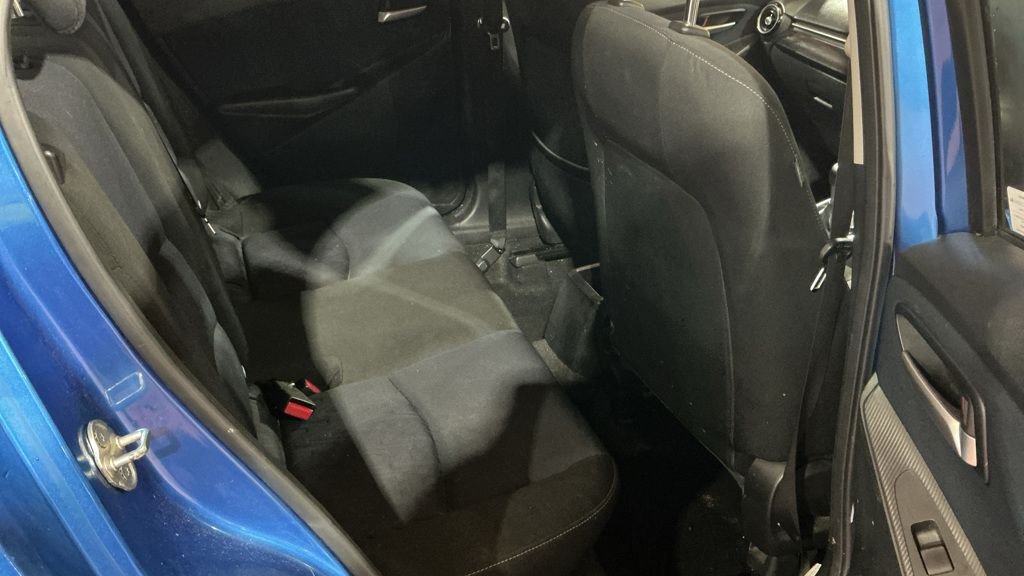 Used Mazda Mazda2 2015 for sale - 77477593: Photo 8