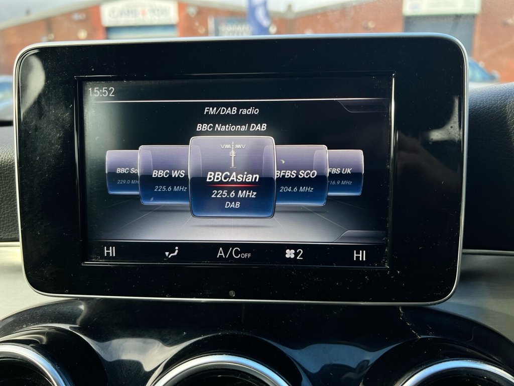 Used Mercedes-Benz C Class 2015 for sale - 76496045: Photo 19