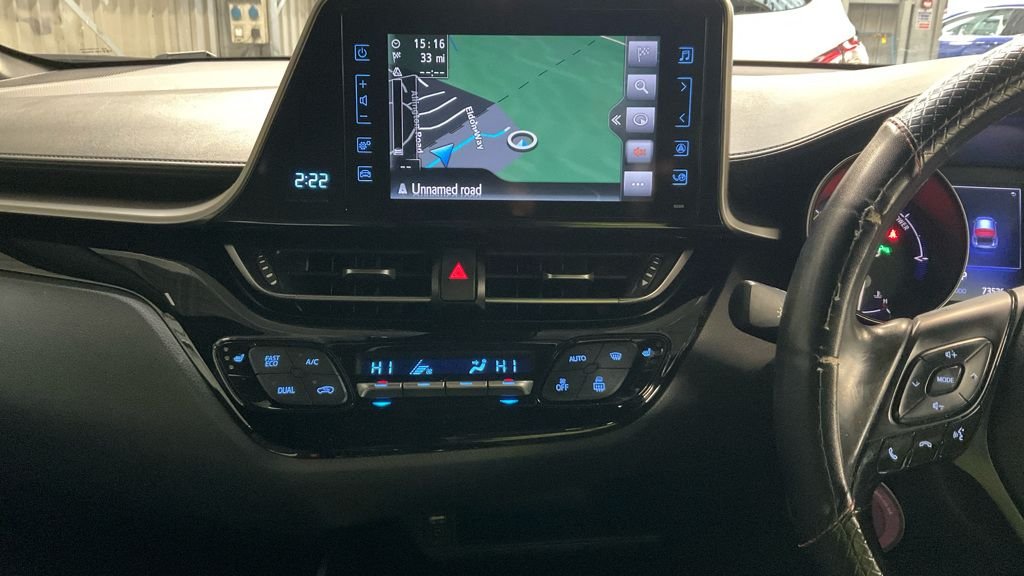 Used Toyota C-HR 2018 for sale - 77315960: Photo 23