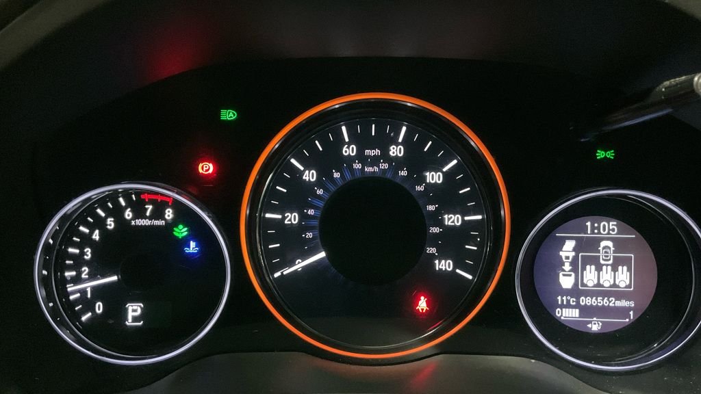 Used Honda HR-V 2016 for sale - 76927565: Photo 16