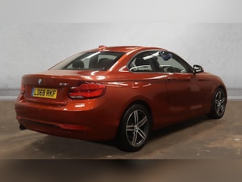 Used BMW 2 Series 2018 for sale - 76632282: Photo