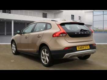 Used Volvo V40 Cross Country 2014 for sale - 75473475: Photo