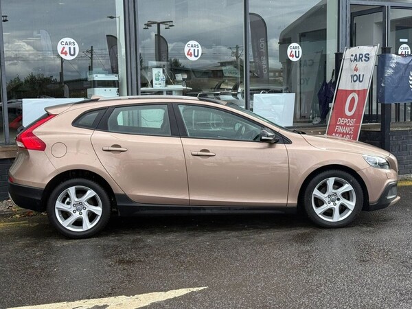 Used Volvo V40 Cross Country 2014 for sale - 75473475: Photo 4
