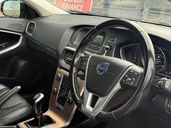 Used Volvo V40 Cross Country 2014 for sale - 75473475: Photo 6
