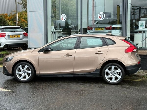 Used Volvo V40 Cross Country 2014 for sale - 75473475: Photo 7