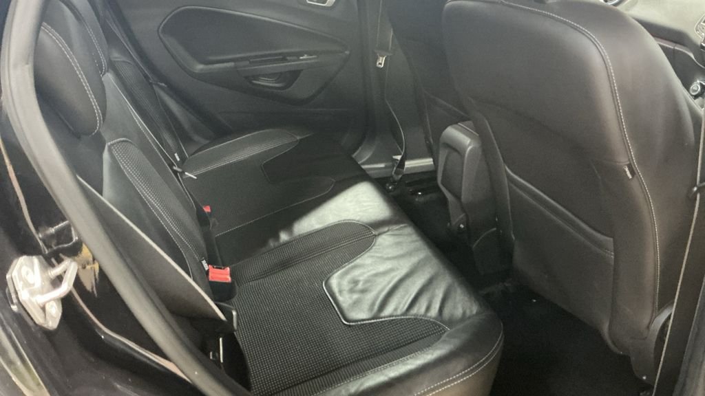 Used Ford Fiesta 2013 for sale - 78172380: Photo 8