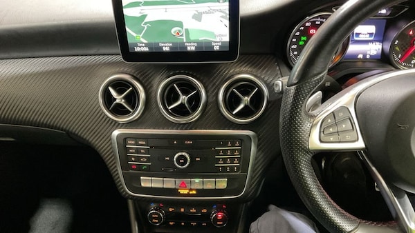 Used Mercedes-Benz A-Class 2016 for sale - 76092473: Photo 11