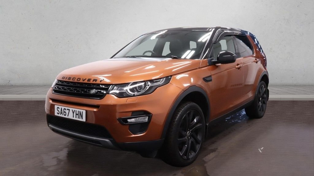 Used Land Rover Discovery Sport 2017 for sale - 76953991: Photo 2