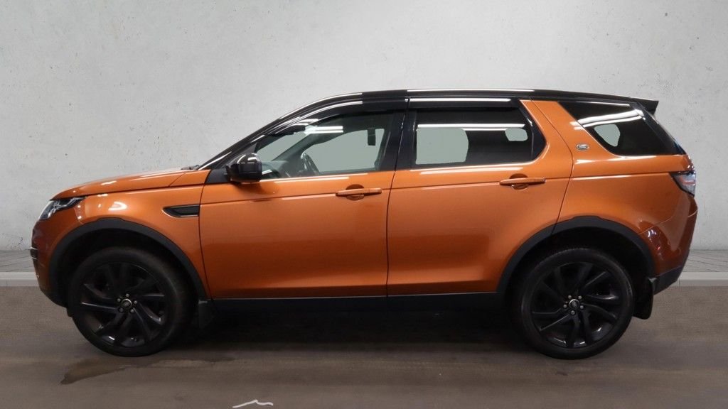 Used Land Rover Discovery Sport 2017 for sale - 76953991: Photo 6