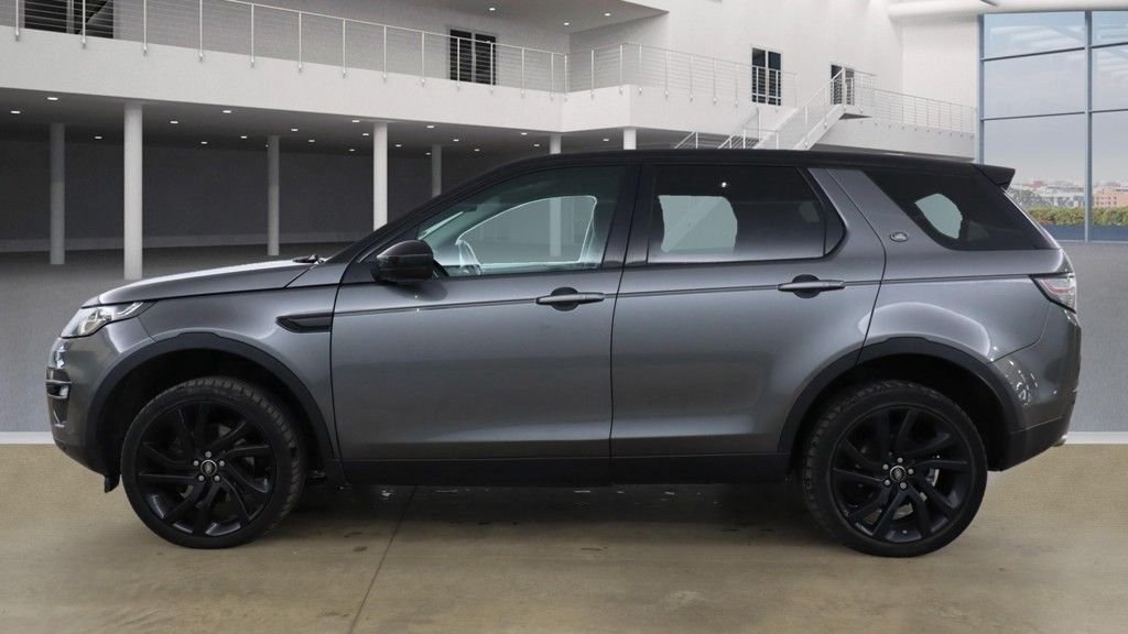 Used Land Rover Discovery Sport 2017 for sale - 77477611: Photo 6
