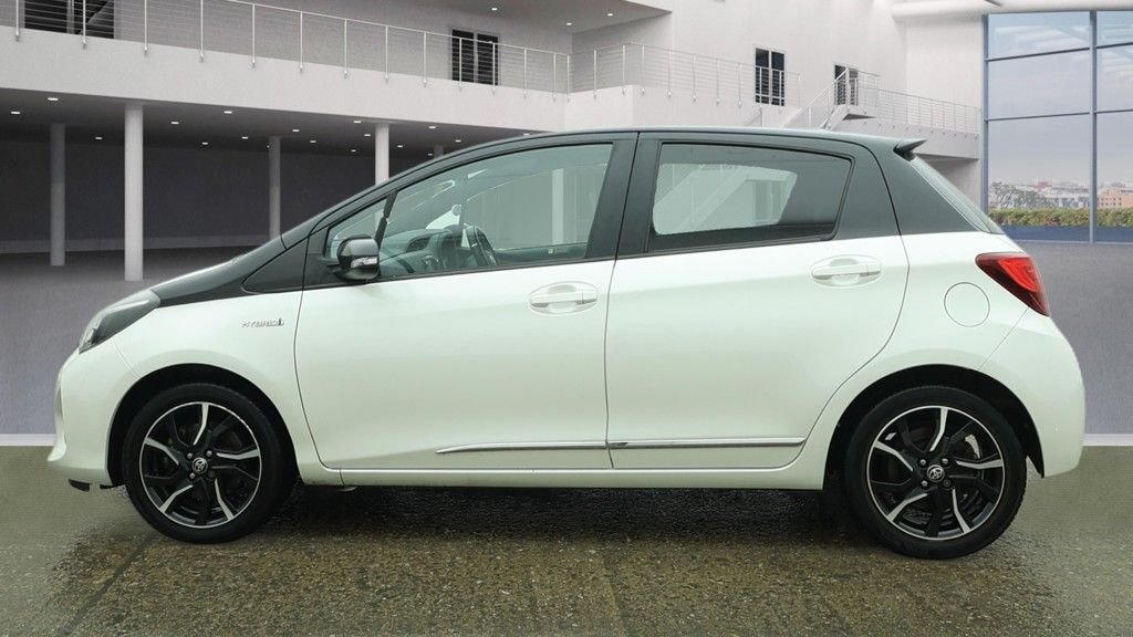 Used Toyota Yaris 2016 for sale - 77806427: Photo 12