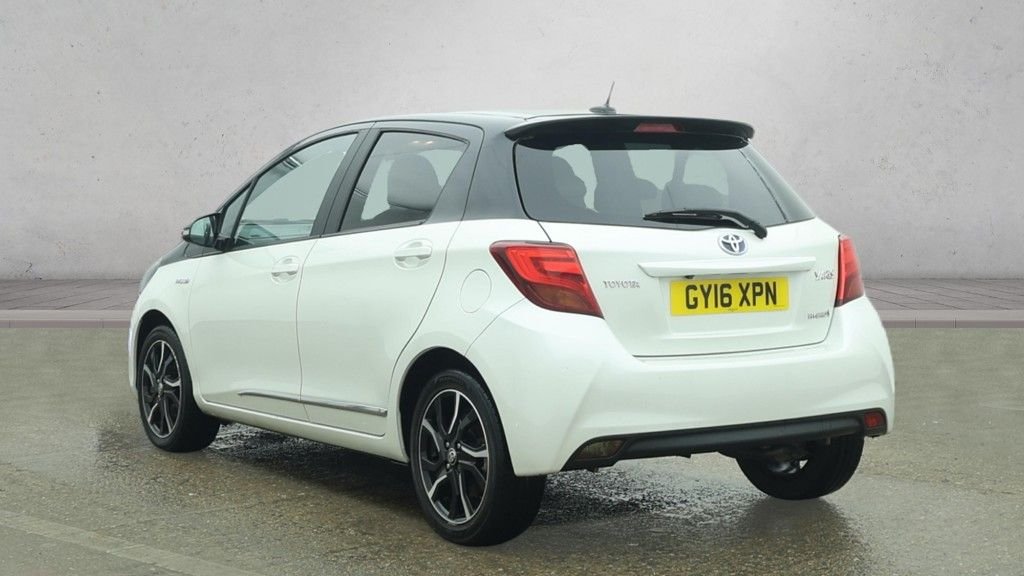 Used Toyota Yaris 2016 for sale - 77806427: Photo 3