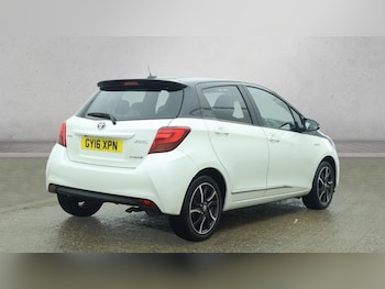 Used Toyota Yaris 2016 for sale - 77806427: Photo