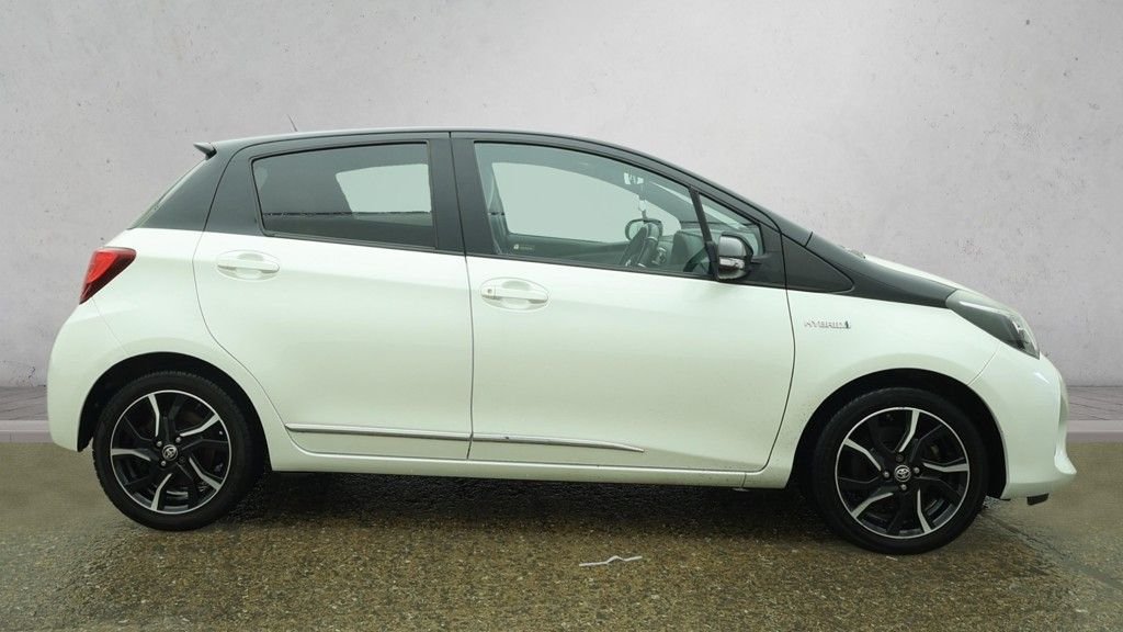 Used Toyota Yaris 2016 for sale - 77806427: Photo 5