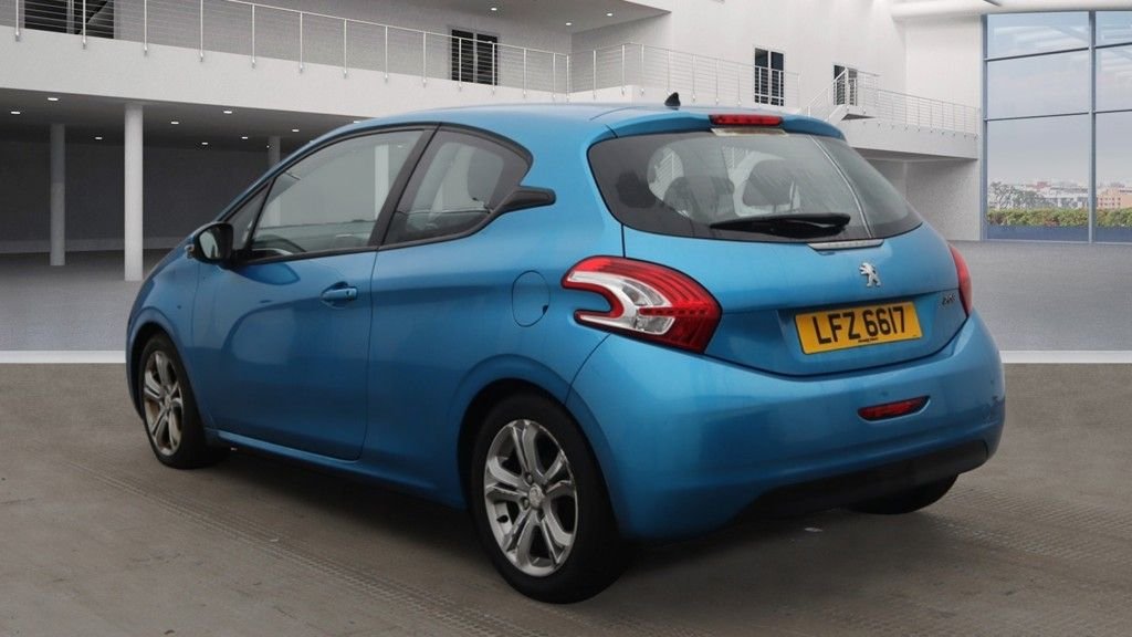 Used Peugeot 208 2012 for sale - 76496046: Photo 4