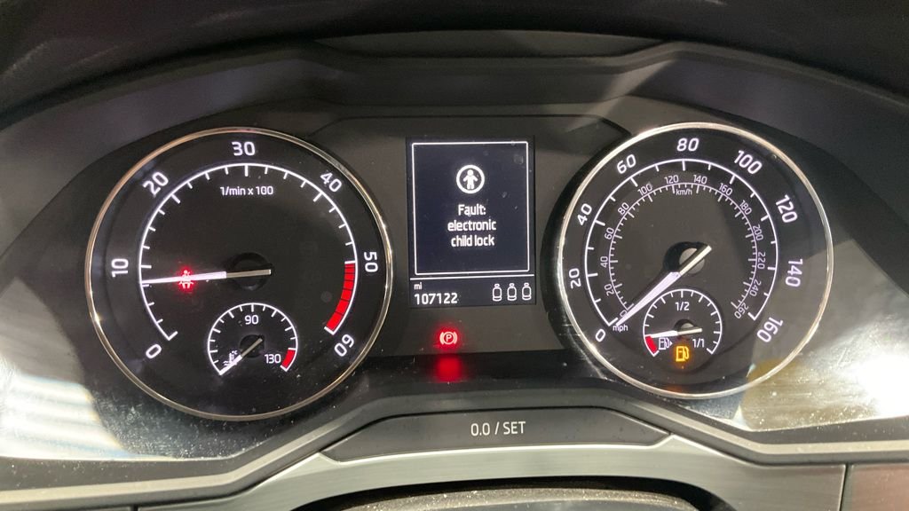 Used Skoda Superb 2019 for sale - 76635517: Photo 14