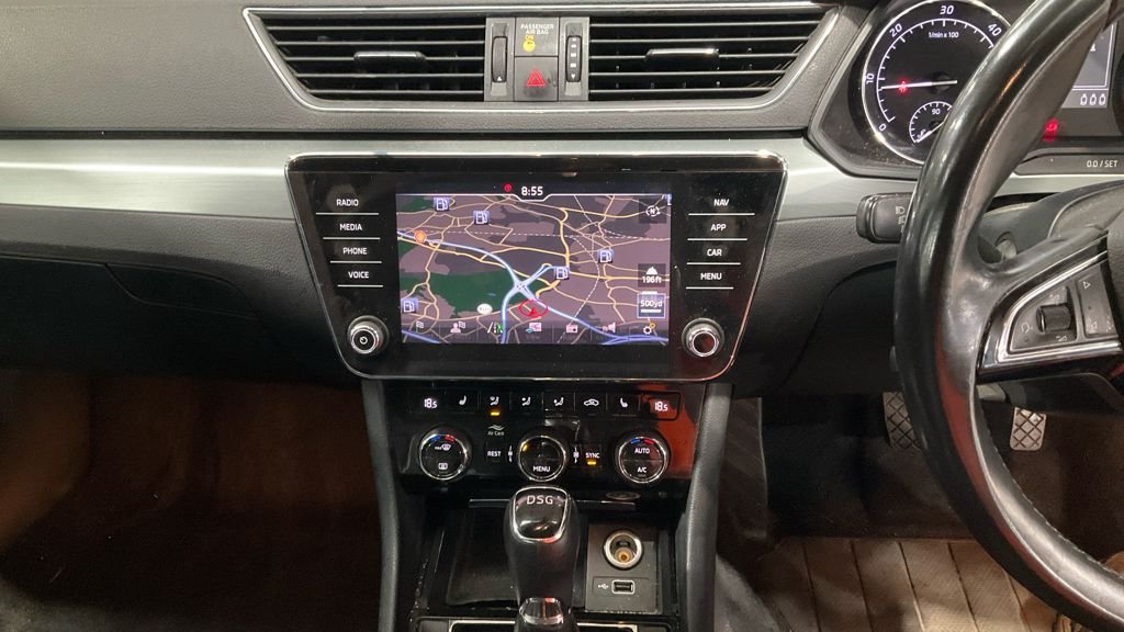 Used Skoda Superb 2019 for sale - 76635517: Photo 15