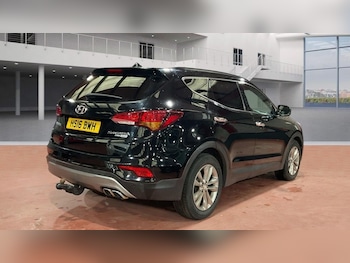 Used Hyundai Santa Fe 2016 for sale - 78167099: Photo