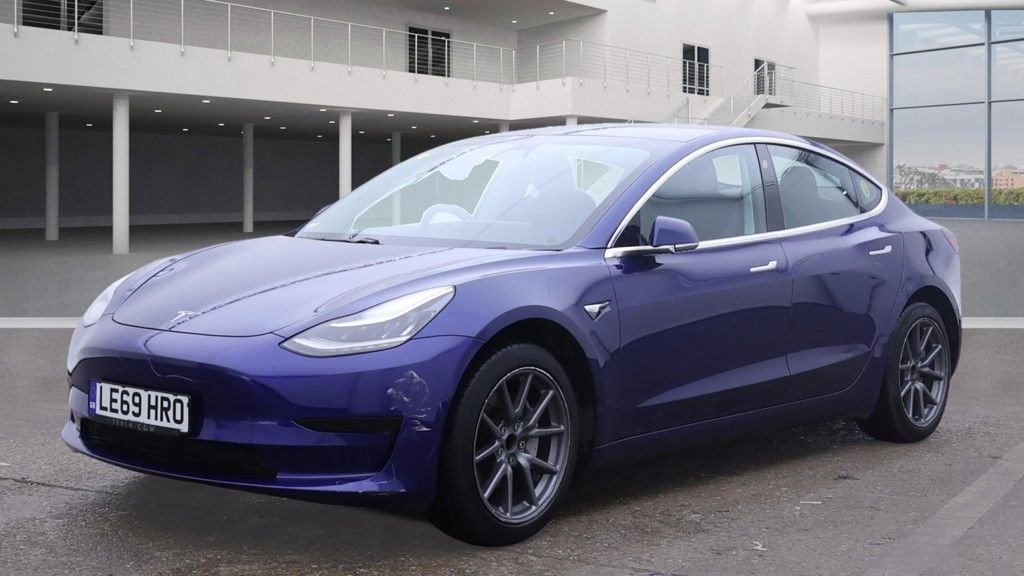 Used Tesla Model 3 2020 for sale - 76280206: Photo 2
