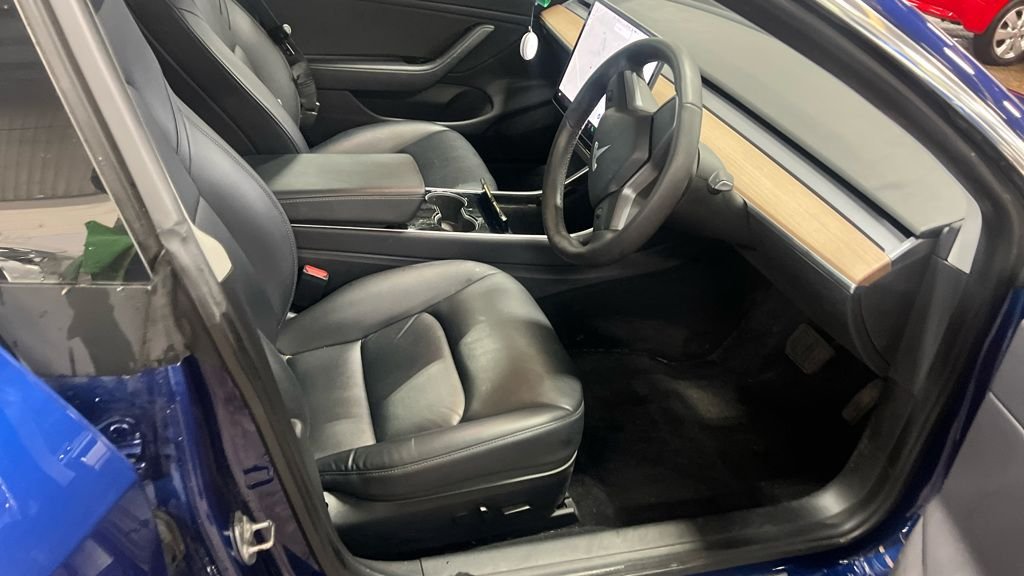 Used Tesla Model 3 2020 for sale - 76280206: Photo 9