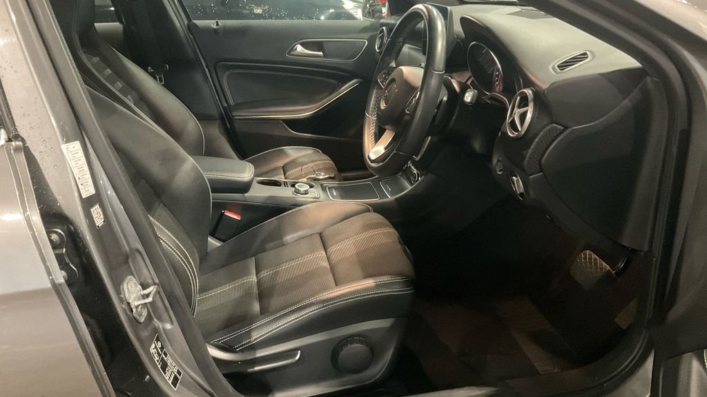 Used Mercedes-Benz A-Class 2018 for sale - 77250239: Photo 15