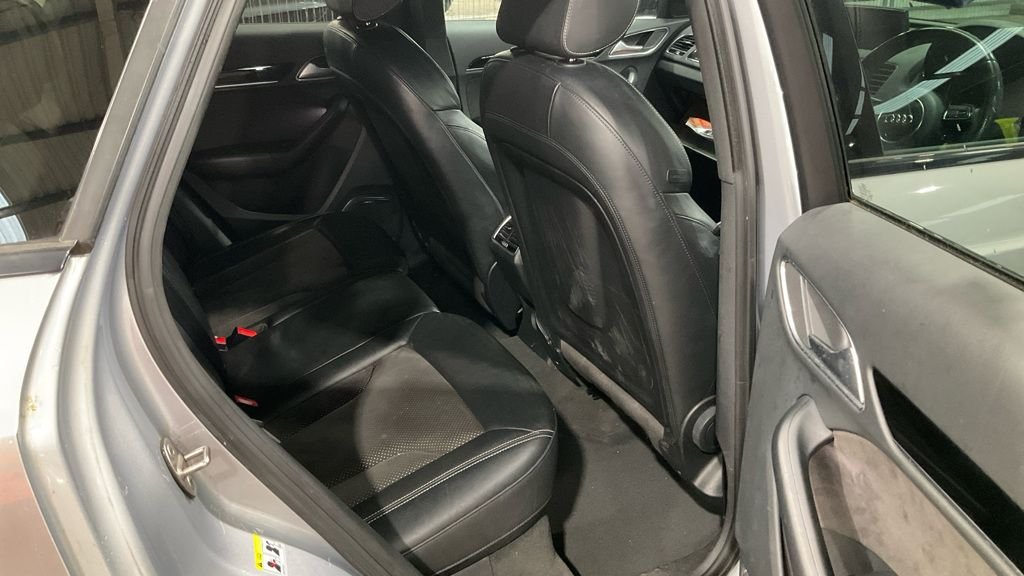 Used Audi Q3 2017 for sale - 76977439: Photo 14