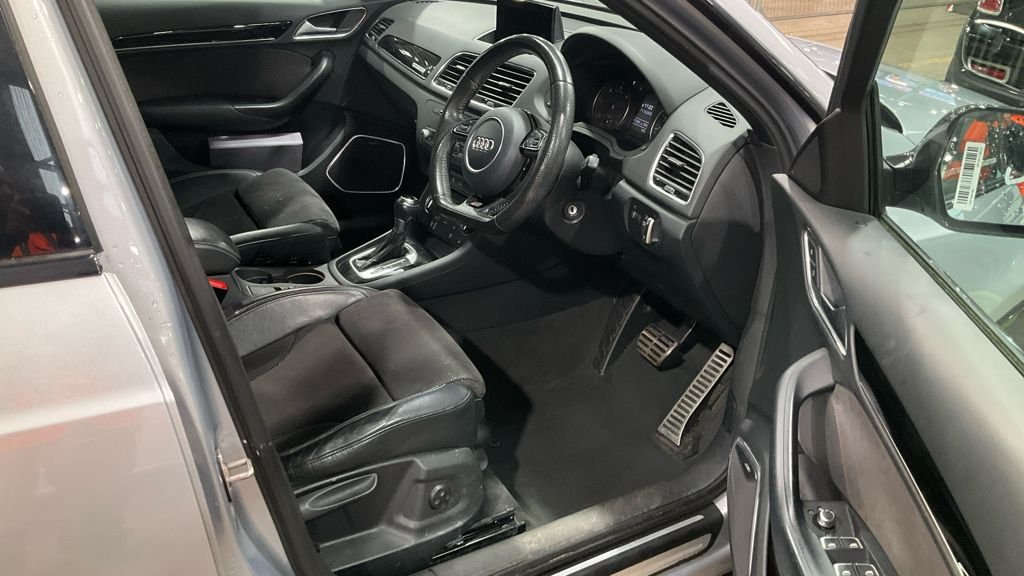 Used Audi Q3 2017 for sale - 76977439: Photo 15