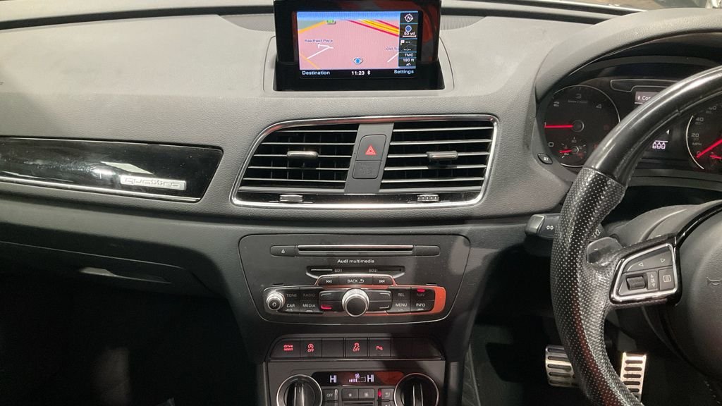 Used Audi Q3 2017 for sale - 76977439: Photo 17