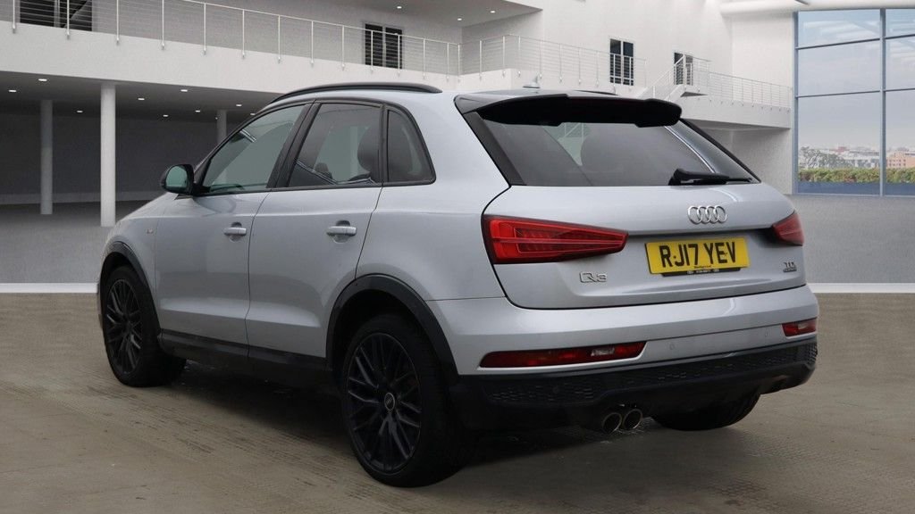 Used Audi Q3 2017 for sale - 76977439: Photo 9