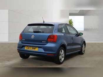 Used Volkswagen Polo 2017 for sale - 79550345: Photo