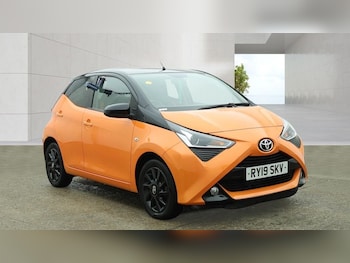 Used Toyota AYGO 2019 for sale - 78468690: Photo