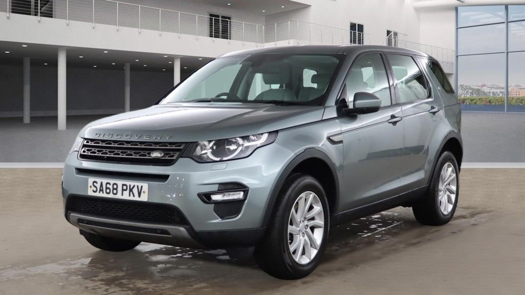 Used Land Rover Discovery Sport 2018 for sale - 77452199: Photo 2