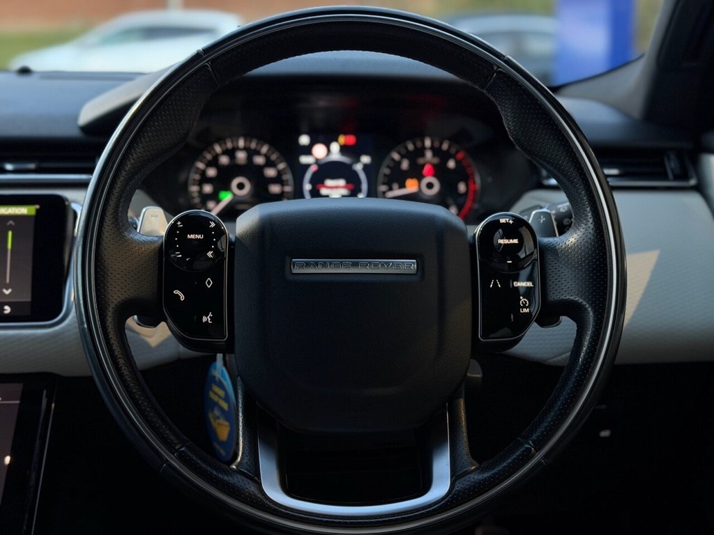 Used Land Rover Range Rover Velar 2018 for sale - 77708893: Photo 11