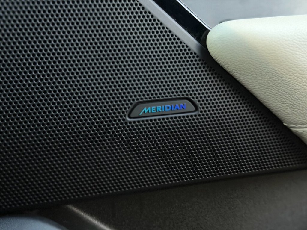 Used Land Rover Range Rover Velar 2018 for sale - 77708893: Photo 17