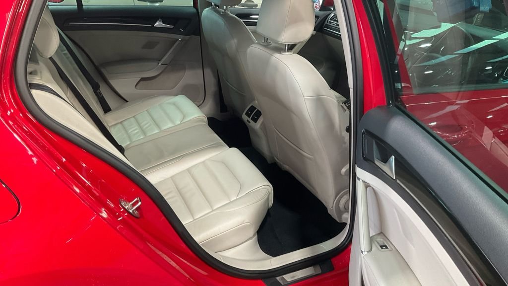 Used Volkswagen Golf 2013 for sale - 77397300: Photo 20