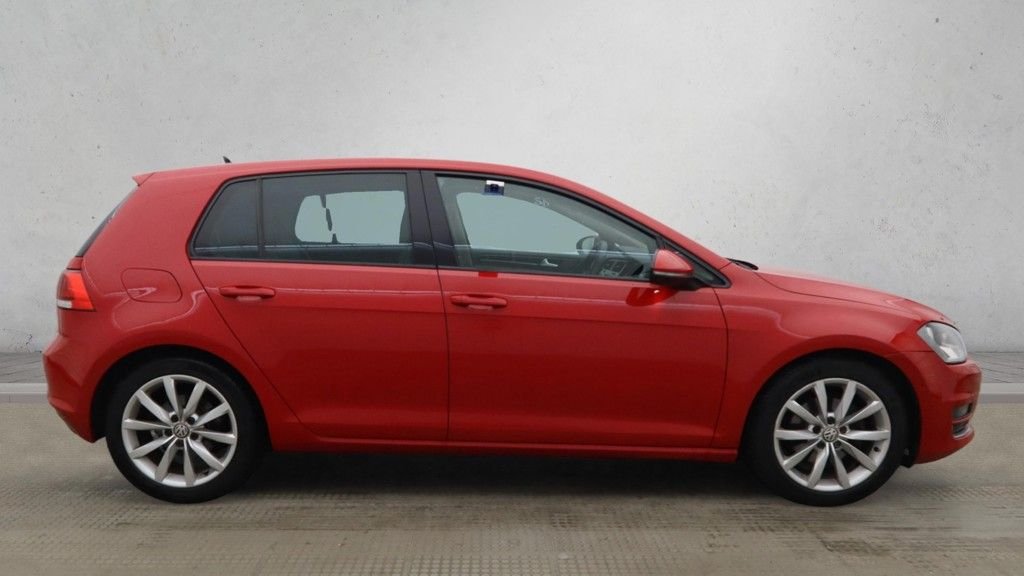 Used Volkswagen Golf 2013 for sale - 77397300: Photo 5
