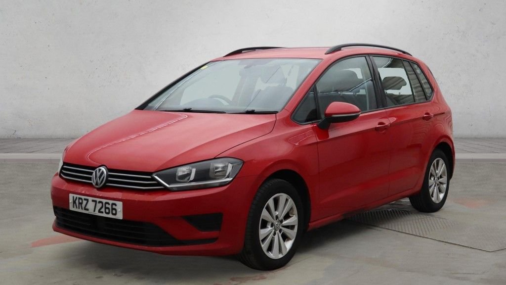 Used Volkswagen Golf SV 2016 for sale - 77239372: Photo 2