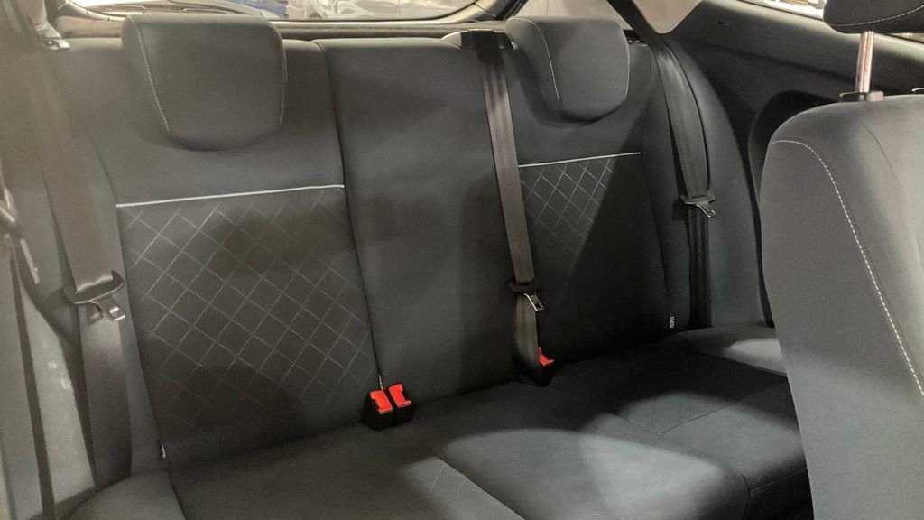 Used Ford Fiesta 2012 for sale - 76496087: Photo 10