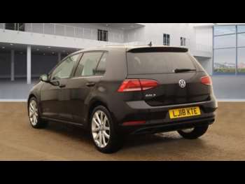 Used Volkswagen Golf 2018 for sale - 75009604: Photo