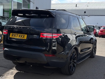 Used Land Rover Discovery 2017 for sale - 79032381: Photo