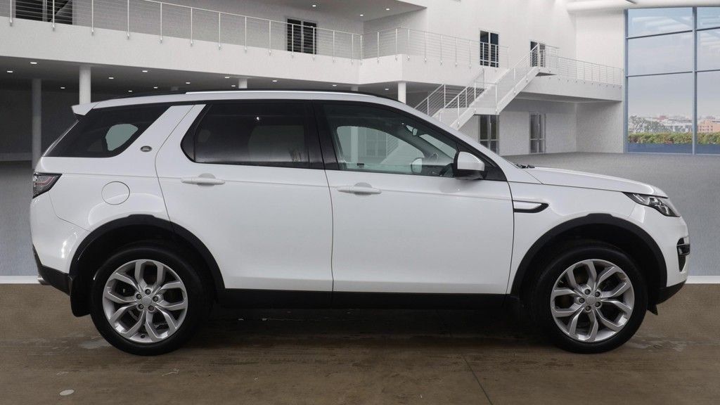 Used Land Rover Discovery Sport 2016 for sale - 77293247: Photo 17