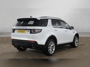 Used Land Rover Discovery Sport 2016 for sale - 77293247: Photo