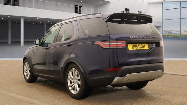 Used Land Rover Discovery 2017 for sale - 74819880: Photo 7
