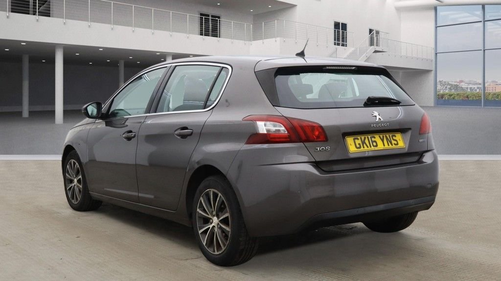 Used Peugeot 308 2016 for sale - 77614271: Photo 15