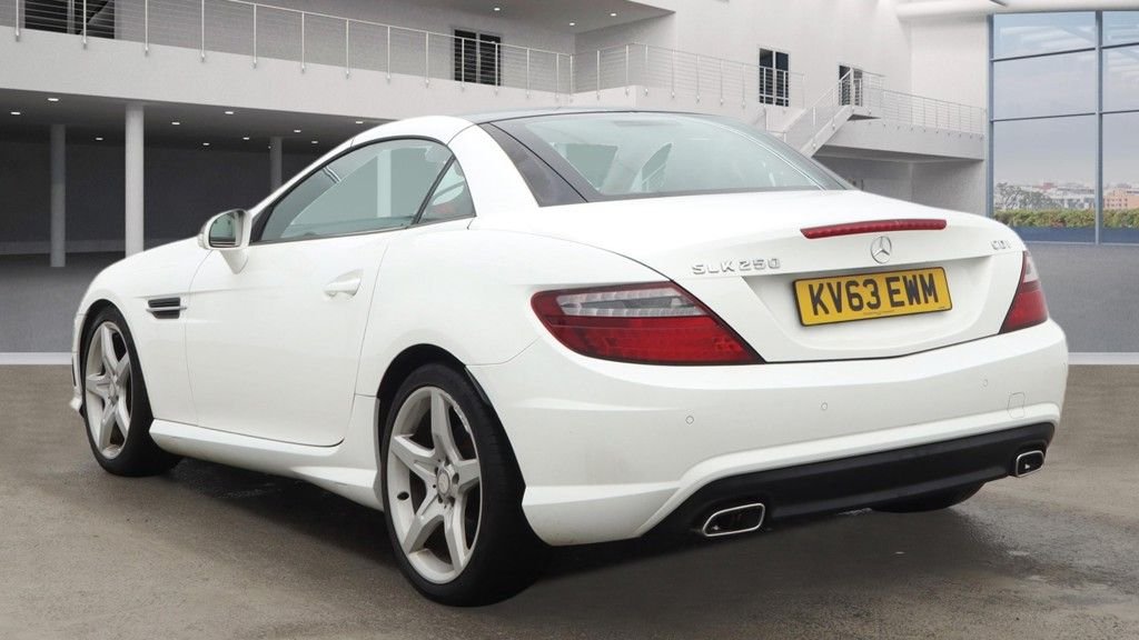 Used Mercedes-Benz SLK 2013 for sale - 77276362: Photo 4