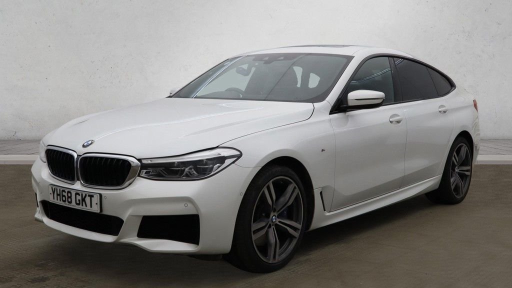 Used BMW 6 Series 2019 for sale - 76914814: Photo 2