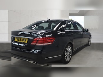 Used Mercedes-Benz E Class 2015 for sale - 79534795: Photo