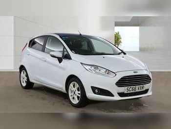 Used Ford Fiesta 2017 for sale - 79671122: Photo